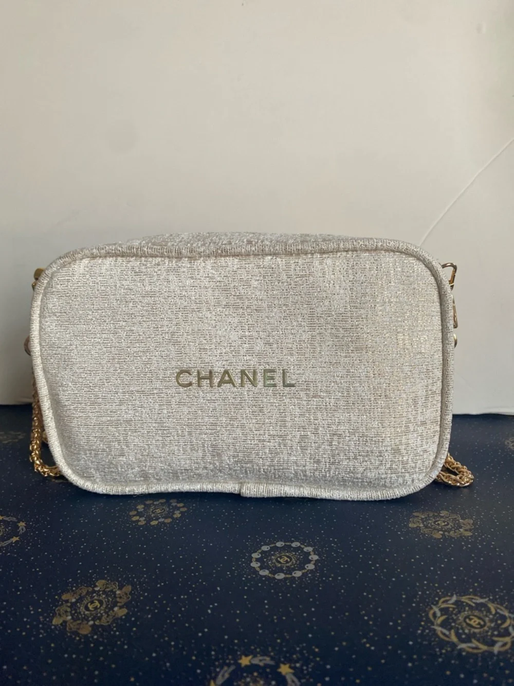 CHANEL Beige & Gold Pouch - Picture 6 of 7